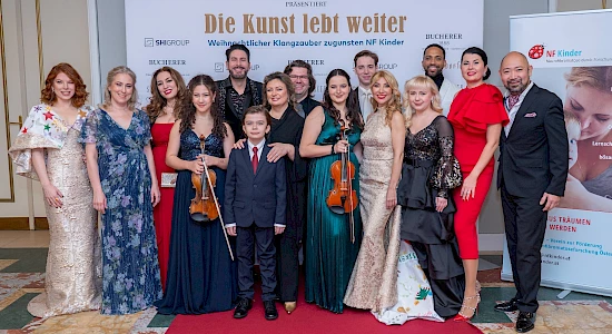 Weihnachtlicher Klangzauber brachte am Adventsonntag 6.234,40 Euro für NF Kinder und die Forschung